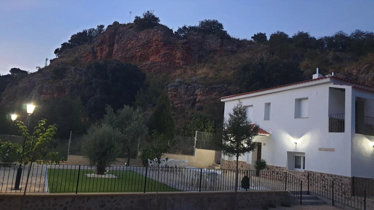 Casas Rurales La Carrasca أوسا دي مونتيل المظهر الخارجي الصورة